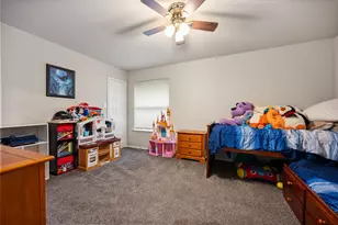 308 Faith Ct, Burleson, TX 76028 - Photo 24