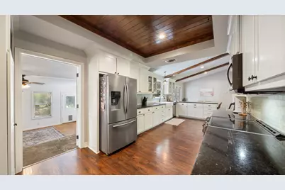 518 W Kansas Street, Van, TX 75790 - Photo 10