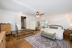 518 W Kansas St, Van, TX 75790 - Photo 14