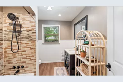 518 W Kansas Street, Van, TX 75790 - Photo 16