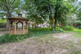 518 W Kansas St, Van, TX 75790 - Photo 24