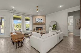 381 Oak Mdw Ln, Weatherford, TX 76085 - Photo 6