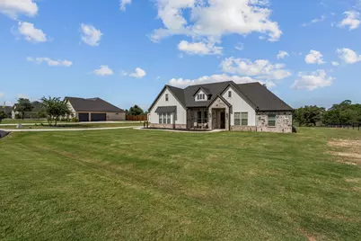 381 Oak Meadow Lane, Weatherford, TX 76085 - Photo 2