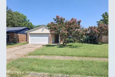 5325 Strickland Avenue, The Colony, TX 75056 - Photo 1