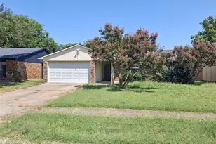 5325 Strickland Ave, The Colony, TX 75056 - Photo 1