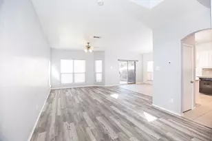 6329 Claire Dr, Fort Worth, TX 76131 - Photo 4