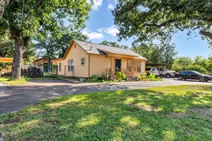 3002 Mecca St, Fort Worth, TX 76119 - Photo 2