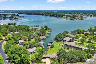 100 Kiowa Dr S, Lake Kiowa, TX 76240 - Photo 2