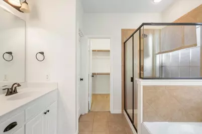 205 Vagon Castle Lane, Lewisville, TX 75056 - Photo 22