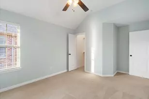 205 Vagon Castle Ln, Lewisville, TX 75056 - Photo 34