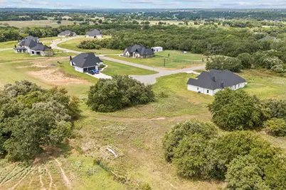 1087 Glenoaks Drive, Weatherford, TX 76088 - Photo 4