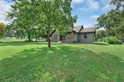 104 Mockingbird Street, Ector, TX 75439 - Photo 2