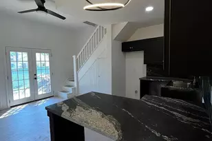 4345 Jamaica St, Dallas, TX 75210 - Photo 6