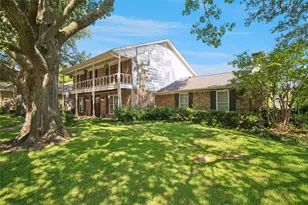 2705 Prairie Creek Ct, Plano, TX 75075 - Photo 2