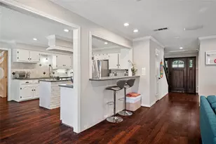 2705 Prairie Creek Ct, Plano, TX 75075 - Photo 4