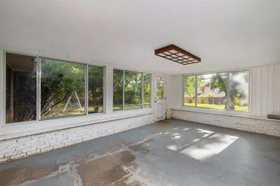 2405 Meadow Lane, Grand Prairie, TX 75050 - Photo 24