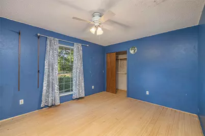 2405 Meadow Lane, Grand Prairie, TX 75050 - Photo 22