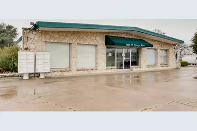 3600 W Pioneer Parkway #6, Pantego, TX 76013 - Photo 1