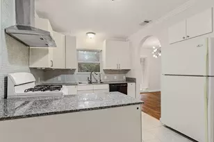 1006 Briarwood Dr, Garland, TX 75041 - Photo 6