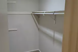 13849 Leinsper Green St, Dallas, TX 75240 - Photo 10