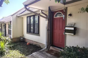 13849 Leinsper Green St, Dallas, TX 75240 - Photo 2