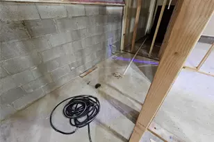 705 Fair Ave, Gainesville, TX 76240 - Photo 12