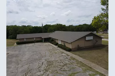 705 Fair Avenue, Gainesville, TX 76240 - Photo 2