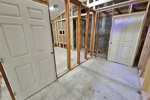 705 Fair Ave, Gainesville, TX 76240 - Photo 14