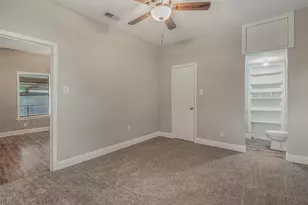 306 N Front St, Savoy, TX 75479 - Photo 12