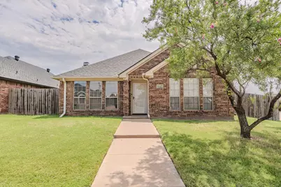 6027 Oakmont, Wichita Falls, TX 76310 - Photo 2