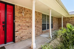 3612 Holland Dr, North Richland Hills, TX 76180 - Photo 4