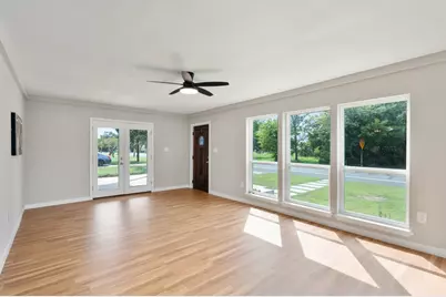 405 E 9th Street, Kemp, TX 75143 - Photo 8