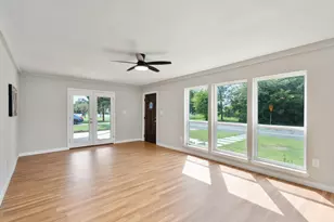 405 E 9th St, Kemp, TX 75143 - Photo 8
