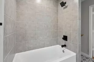 405 E 9th St, Kemp, TX 75143 - Photo 22