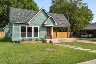 405 E 9th St, Kemp, TX 75143 - Photo 2