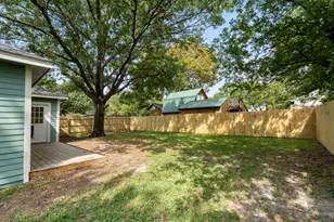 405 E 9th St, Kemp, TX 75143 - Photo 36