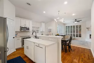 2339 Campfire Ln, Frisco, TX 75033 - Photo 10