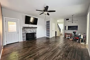 2507 Plumgrove Cir, Arlington, TX 76006 - Photo 8