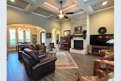 3108 Windcrest Court, Granbury, TX 76049 - Photo 10