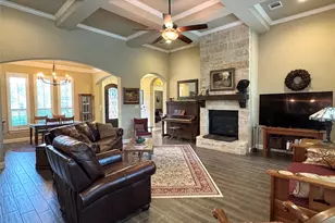 3108 Windcrest Ct, Granbury, TX 76049 - Photo 10