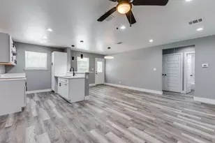 13329 Lenosa Ln, Dallas, TX 75253 - Photo 2