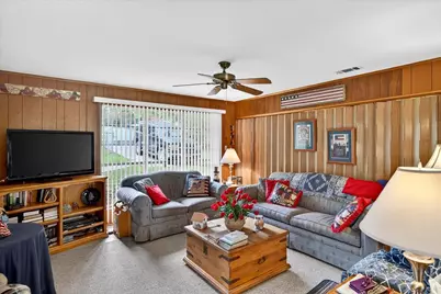 109 Circle Drive, Tool, TX 75143 - Photo 10