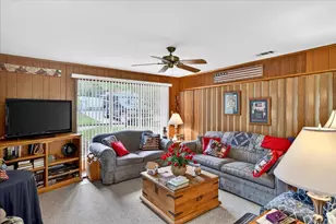109 Circle Dr, Tool, TX 75143 - Photo 10