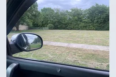 1118 N Lancaster Hutchins Road, Lancaster, TX 75146 - Photo 4