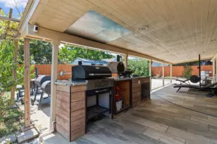 100 Countryside Dr, Arlington, TX 76014 - Photo 30