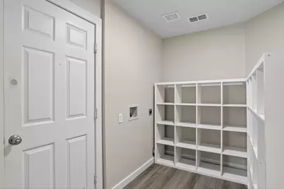 8412 Widgeon Way, Dallas, TX 75249 - Photo 38