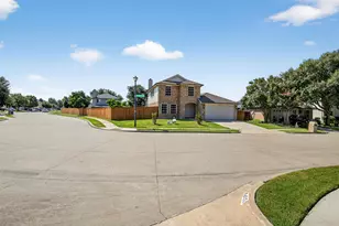 8412 Widgeon Way, Dallas, TX 75249 - Photo 32