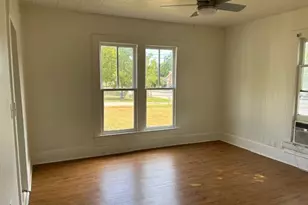 811 W 8th St, Cisco, TX 76437 - Photo 18