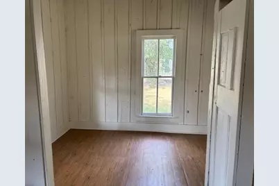 811 W 8th Street, Cisco, TX 76437 - Photo 12