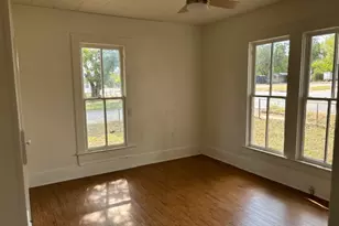 811 W 8th St, Cisco, TX 76437 - Photo 16